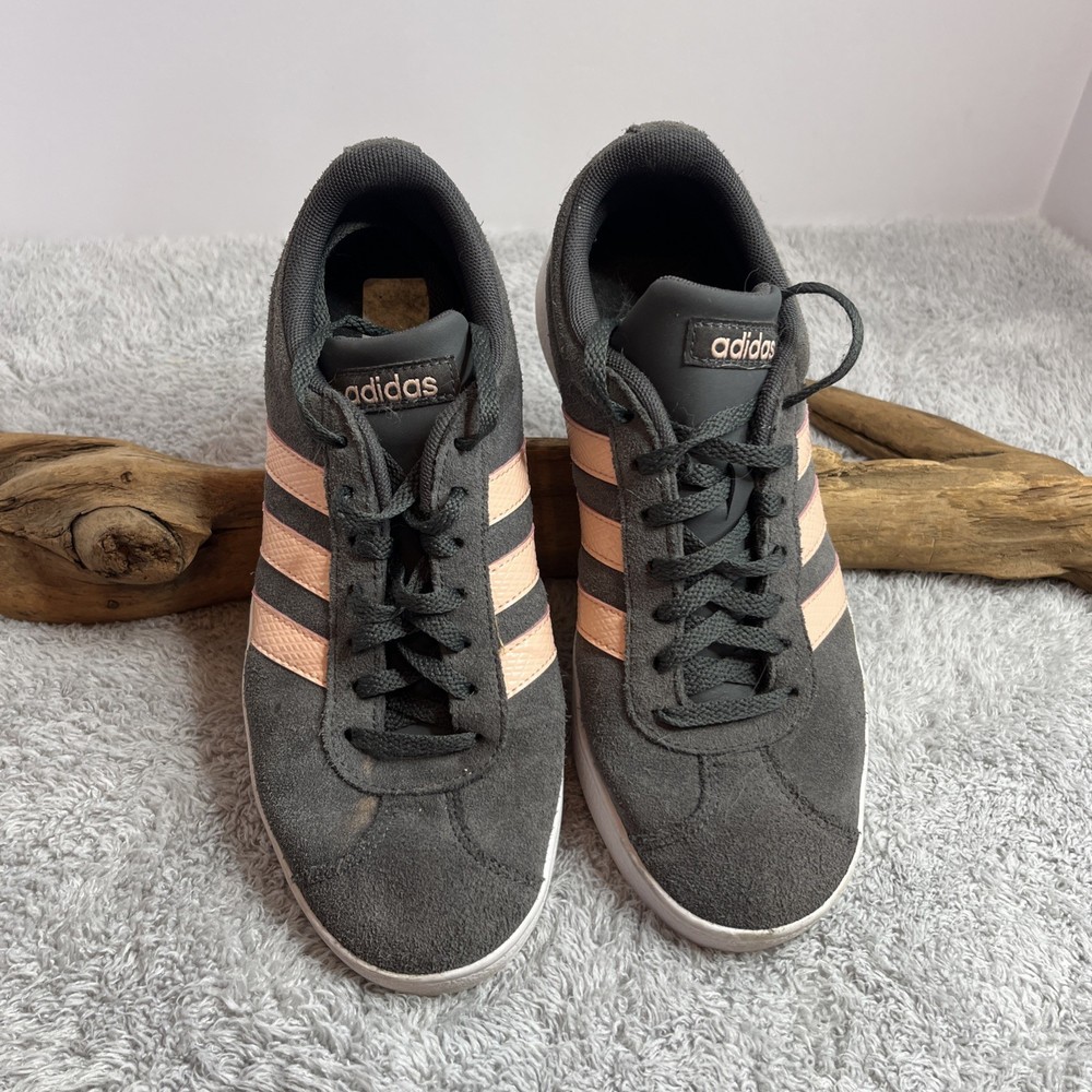 Adidas Women’s Sneakers Gray Pink Leather Suede Stripes US Size 8 Casual Shoes