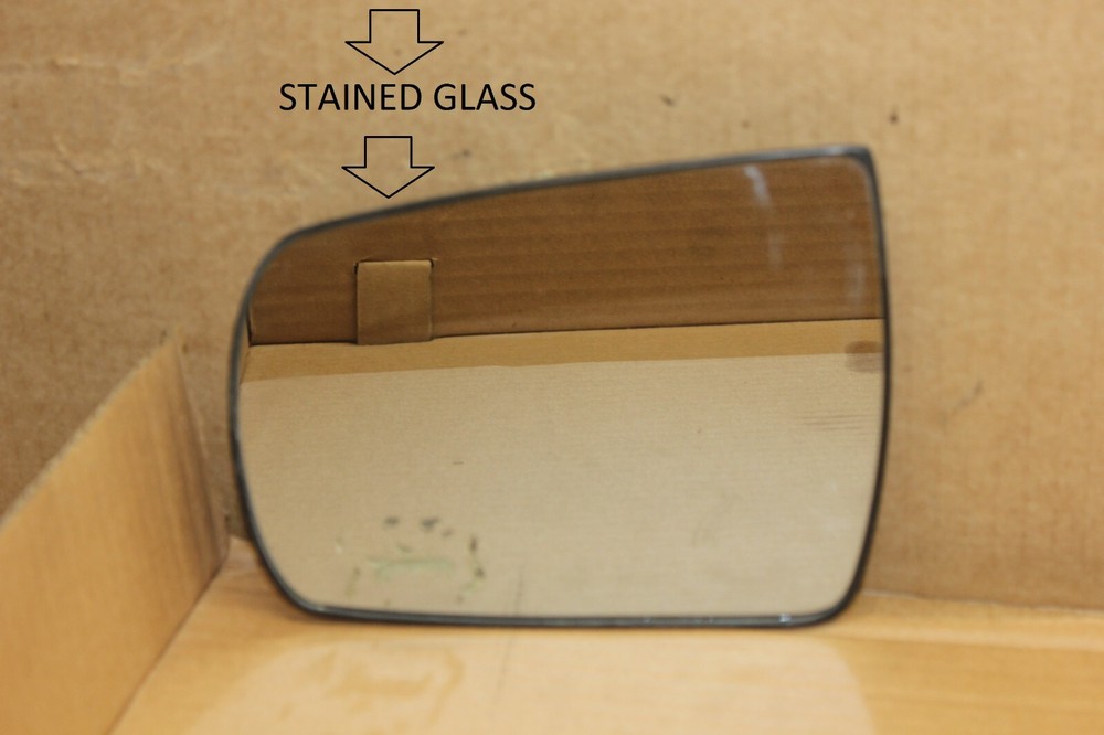 OEM 2011-2013 KIA SORENTO DRIVERS SIDE MIRROR GLASS LH (STAINED) (G58)