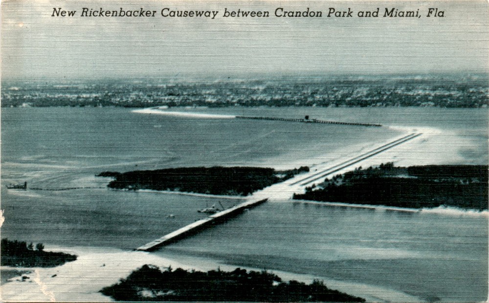 Rickenbacker Causeway, Crandon Park, Miami, Biscayne Bay, Virginia Key Postcard