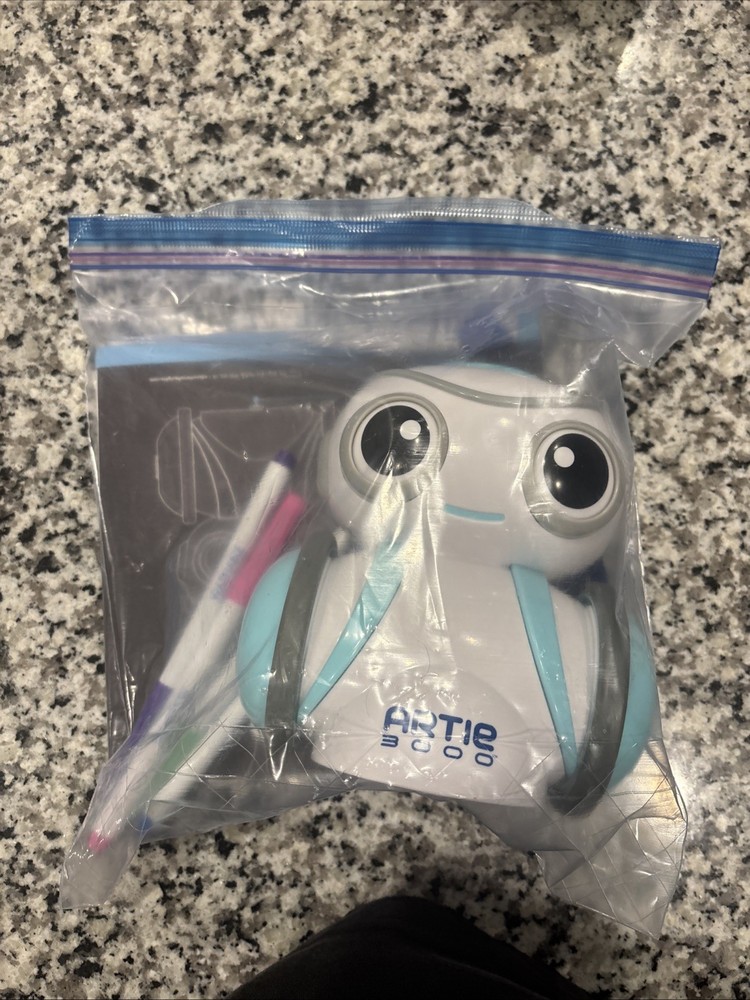 Artie 3000 Coding Robot STEM Toy for Kids Learn Programming and Drawing