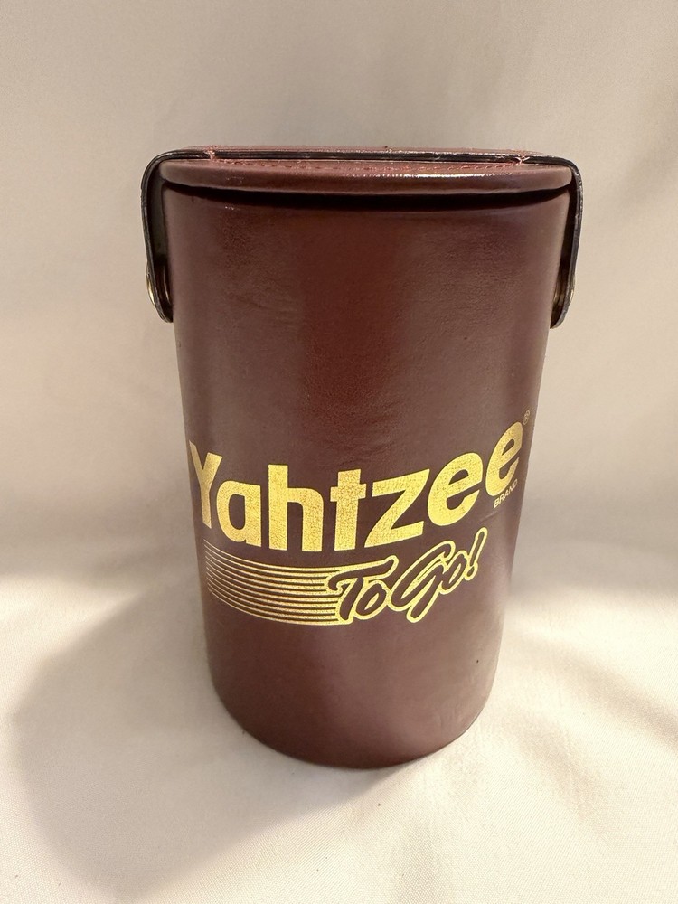 Milton Bradley Yahtzee To Go! Travel Dice Game Complete Set 1997 MPN 4614