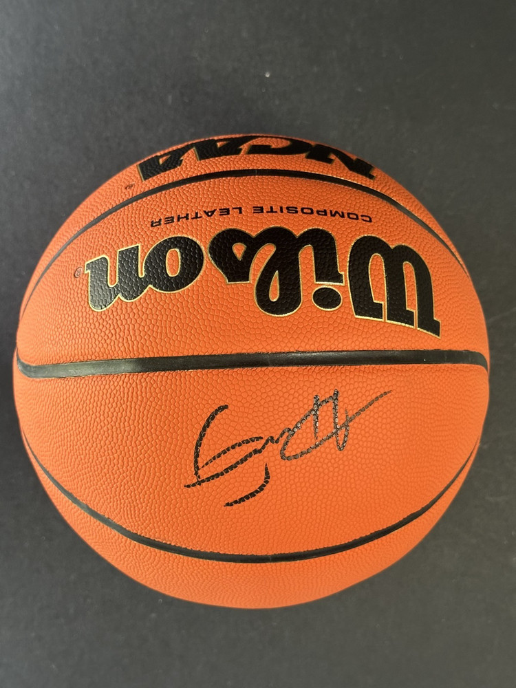 Grant Hill HOF Duke Signed Wilson NCAA Basketball AUTO JSAPROBSTEIN is actively accepting consignments !!