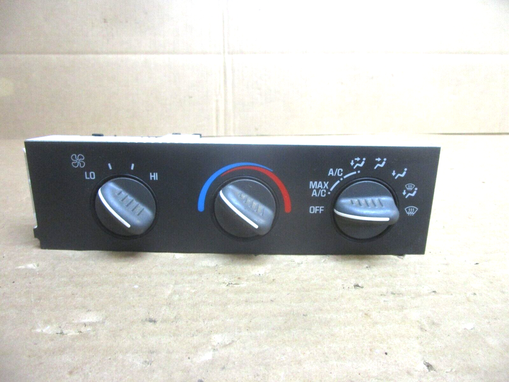 01-07 Chevy Express 1500 Temperature Climate Control Dash Heat A/C 15858578
