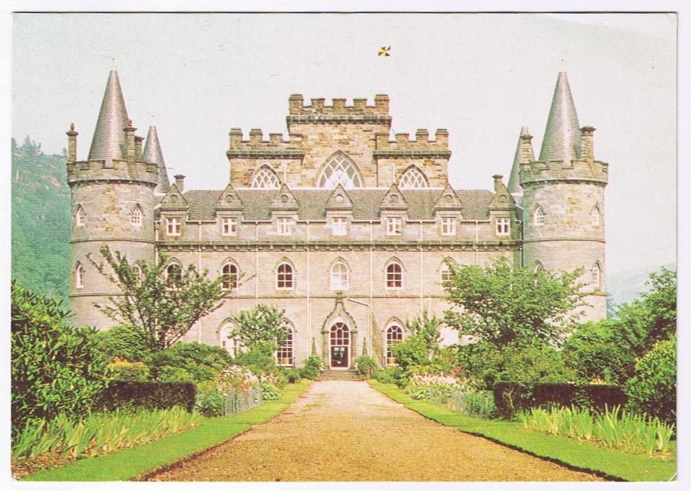 United Kingdom UK Postcard Scotland Argyll Inveraray Castle