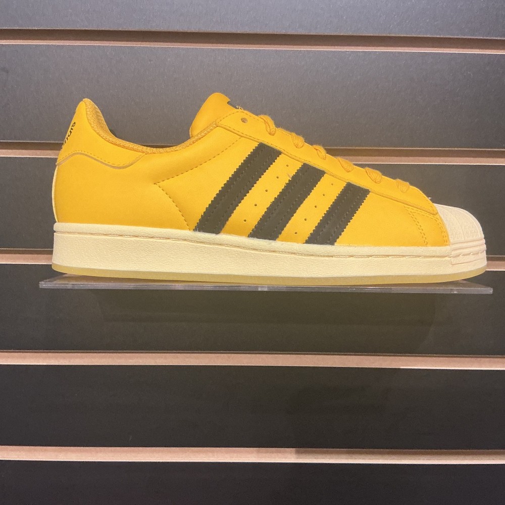 adidas SUPERSTAR - GY2070 - BOGOLD/CBLACK/EASYEL (YELLOW/ BLACK) MEN