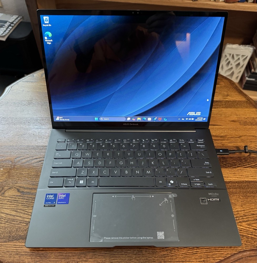 2025 ASUS Zenbook 14 OLED Touch Laptop - Ultra 9 285H 32GB RAM 1TB SSD 14