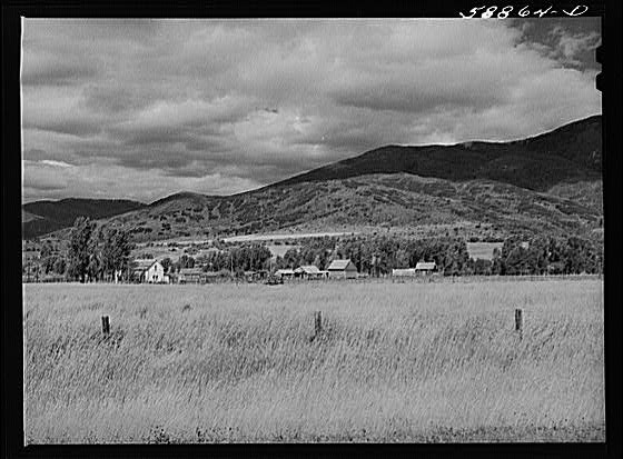 Photo:Yampa River Valley Colorado Ranch 1941 Farmhouse Mountains FSA