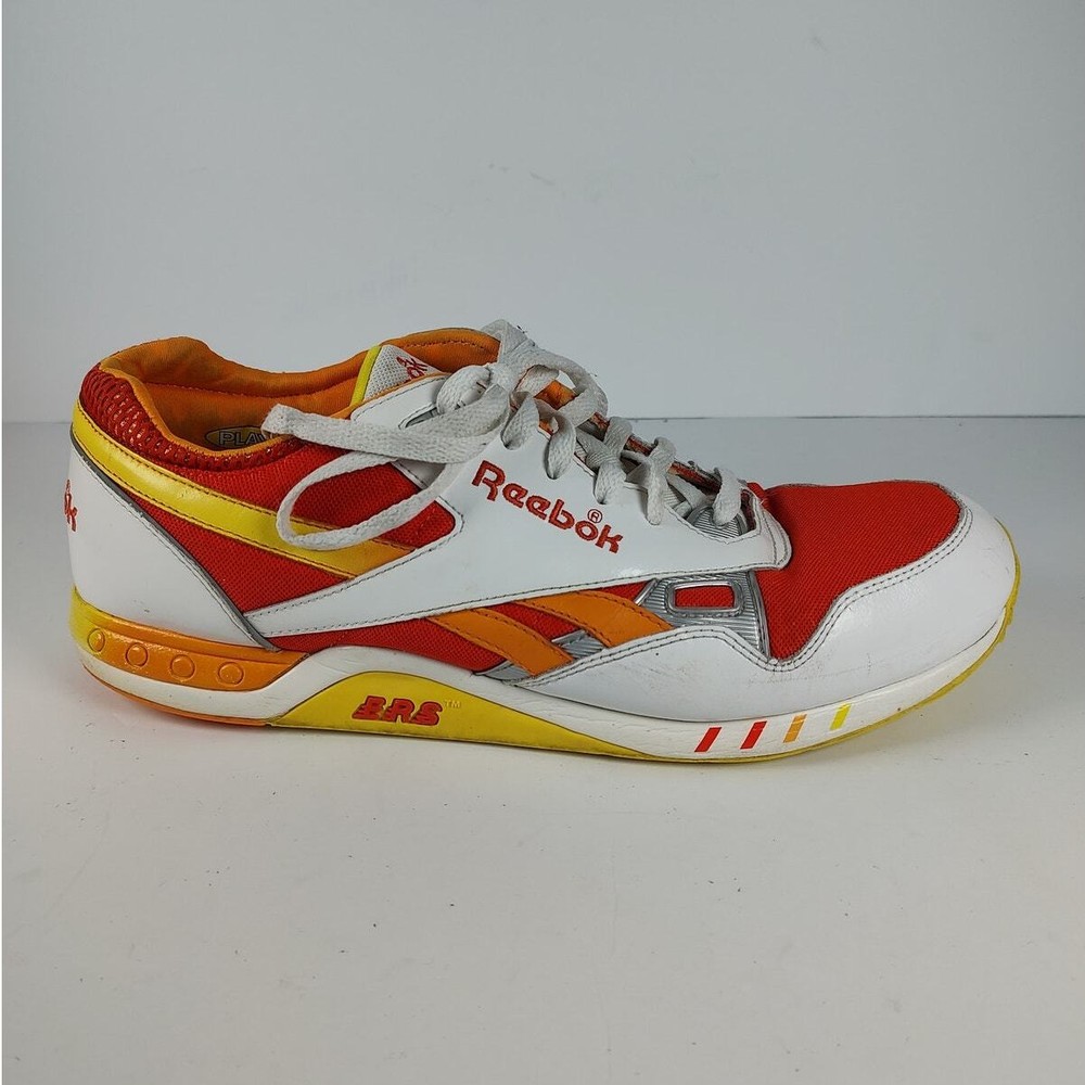 Reebok Men’s Vintage Streetwear Y2K Athleticwear Trainers - Size 12
