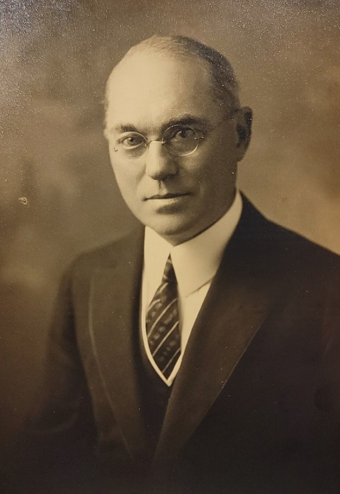 Vintage Photo Old Antique Picture Image Elderly Man Suit Coat Tie Glasses