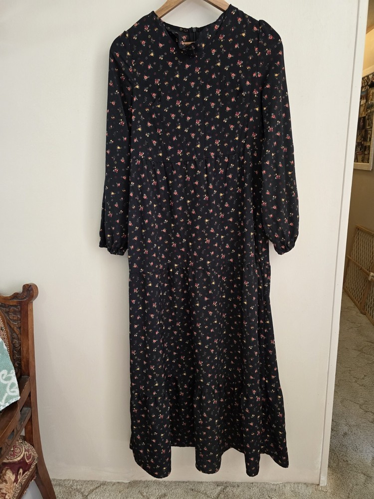 Women's Black Multicolor Floral Long Sleeve Size Medium Maxi Dress Zipper