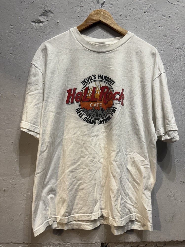 Vintage Hell Rock Cafe Hard rock White Tshirt Size Large