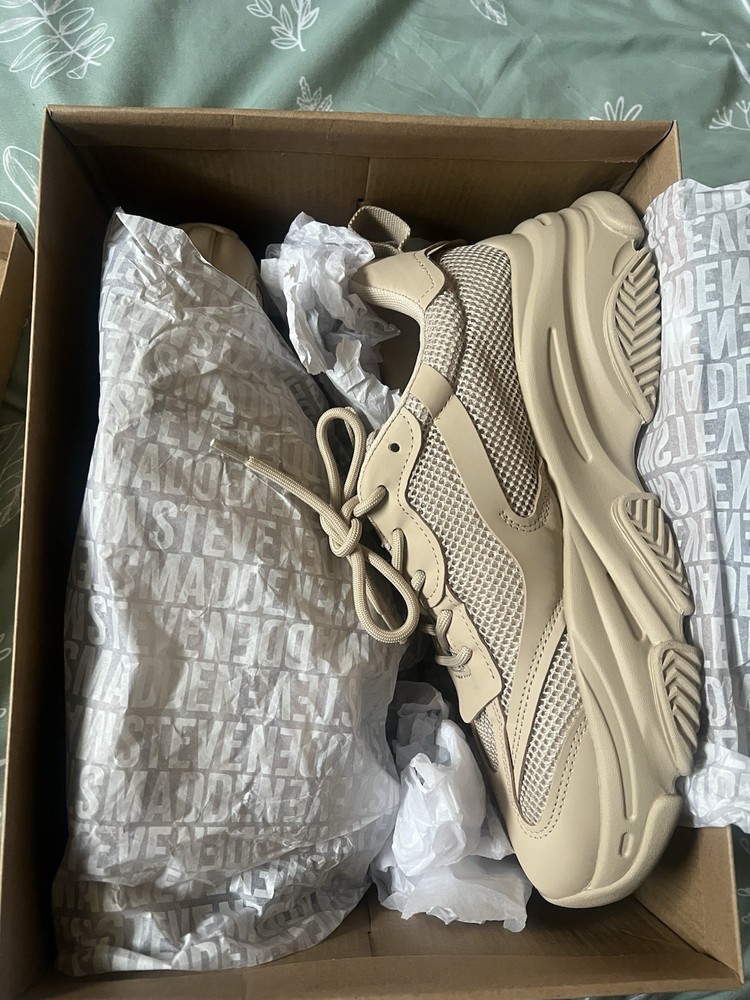 Steve Madden Women's Possession Platform Sneaker -TAN