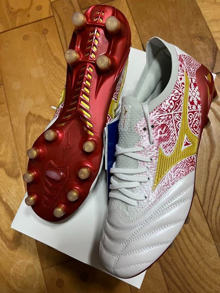 Mizuno MORELIA NEO IV β Japan SR4 Soccer Cleats P1GA249804 Men's Size