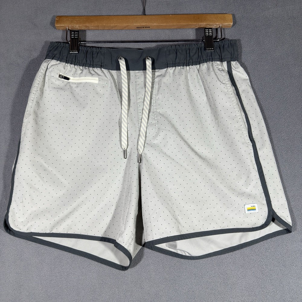 Vuori Mens S Banks Shorts 4.5” Inseam Navy Blue Grey Athletic Gym Training V366
