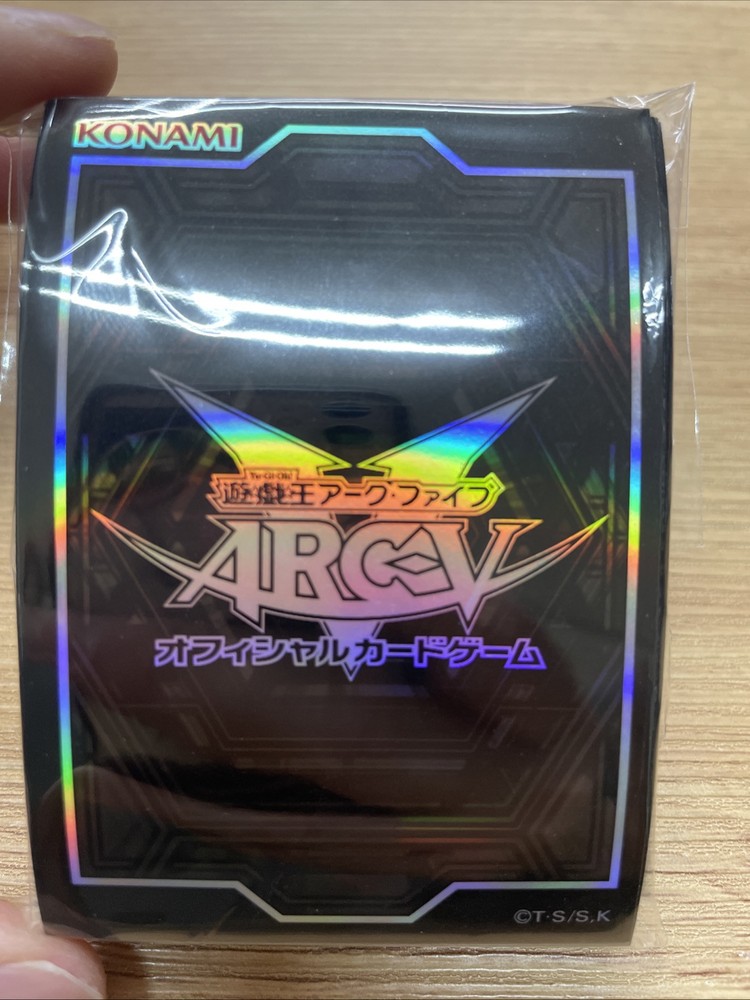 Yu-Gi-Oh ARC-V Logo Sleeves 40ct Black 2015 Japan Edition