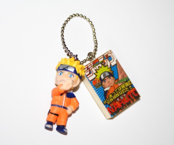 NARUTO  Weekly Shonen Jump Figure Keychain Japan Anime Vintage Rare