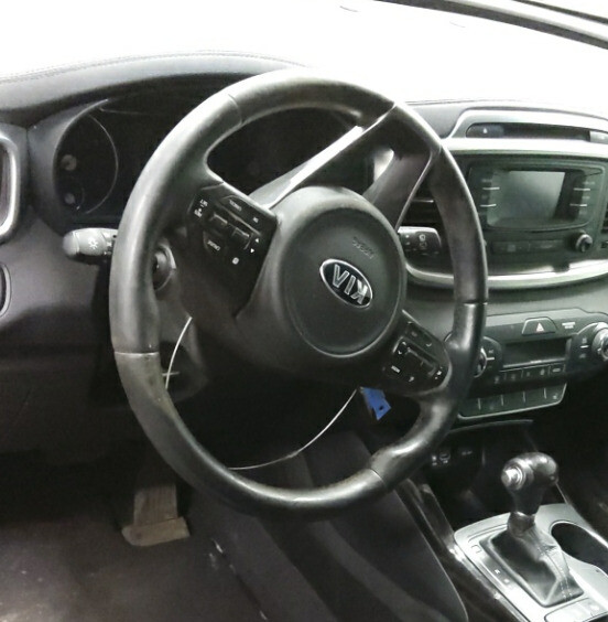 2016-2018 Kia Sorento LH Driver Steering Wheel Airbag Air Bag OEM