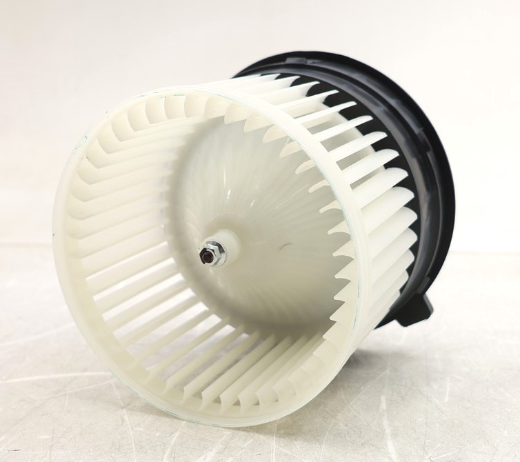 Genuine Nissan Blower Motor 27225-ET00A