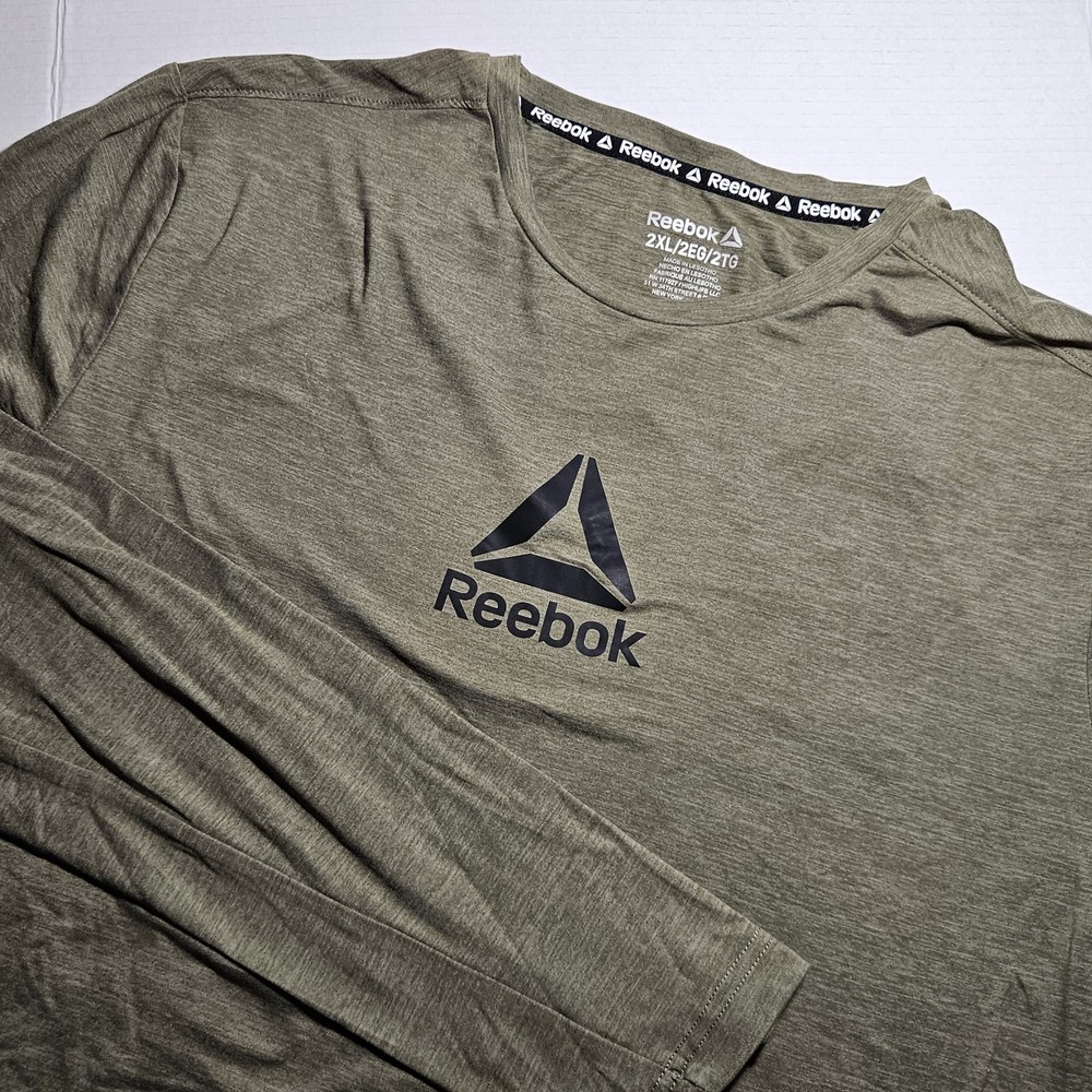 REEBOK Long Sleeve 2XL Men's Polyester Blend Graphic Classic Tee Crew Neck Green