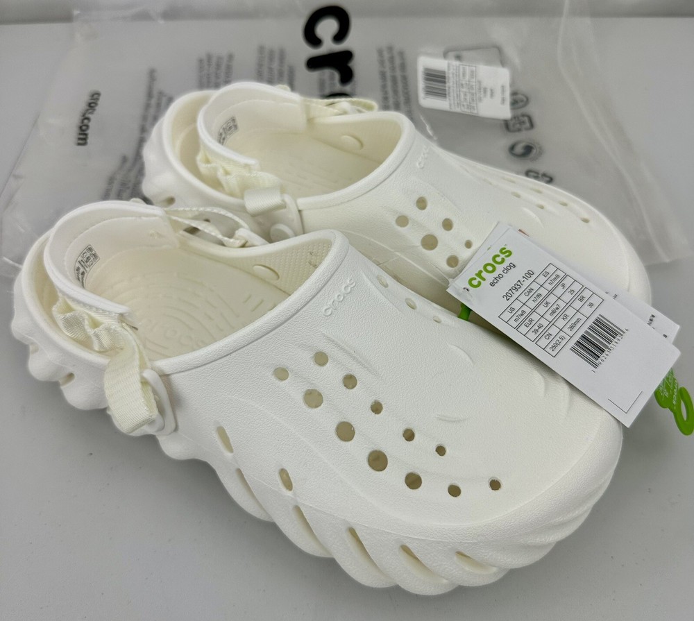 Women's Size 9 or Men's Size 7 Crocs Echo Clog White Style Code 207937-100 NWT