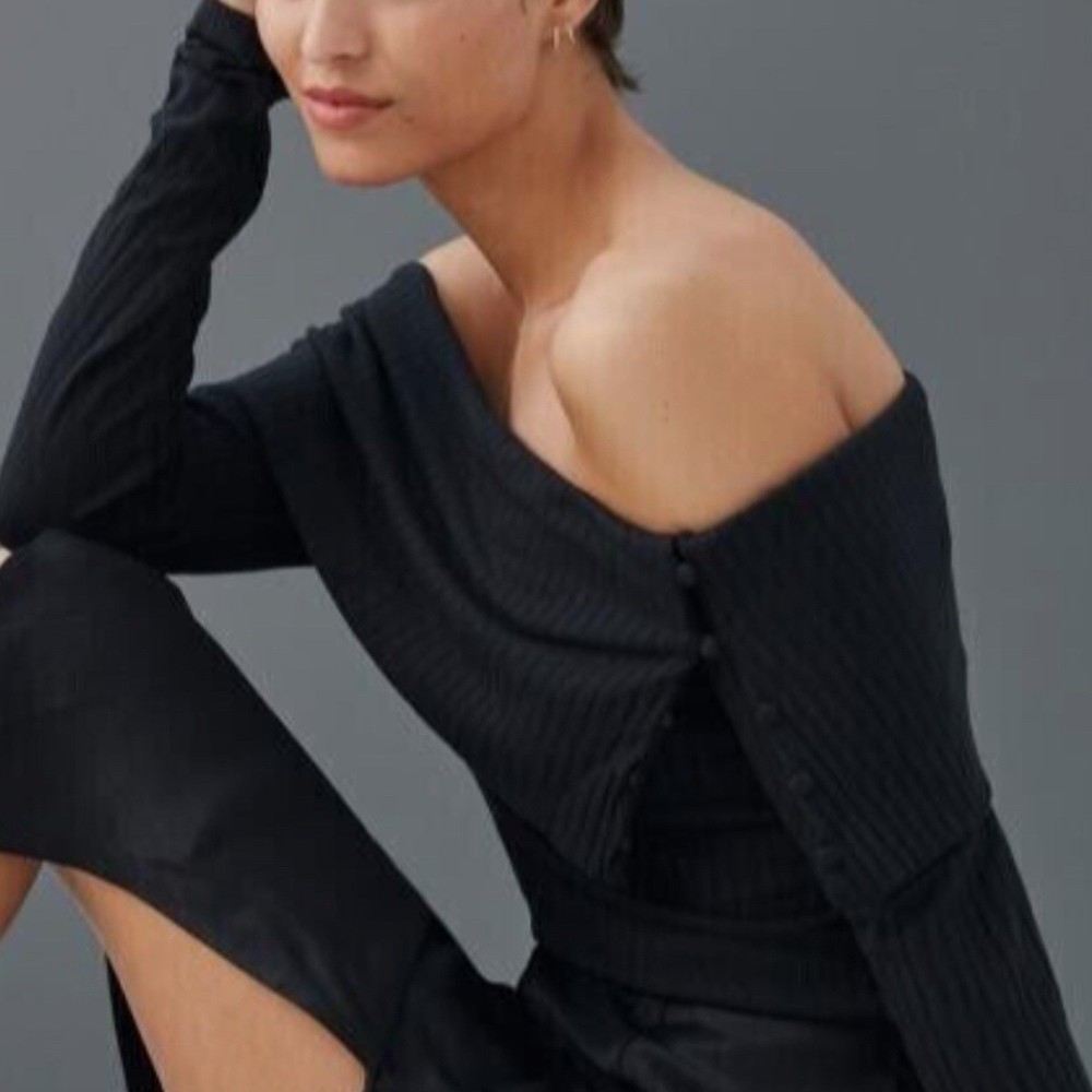 By Anthropologie Ribbed Off Shoulder Top