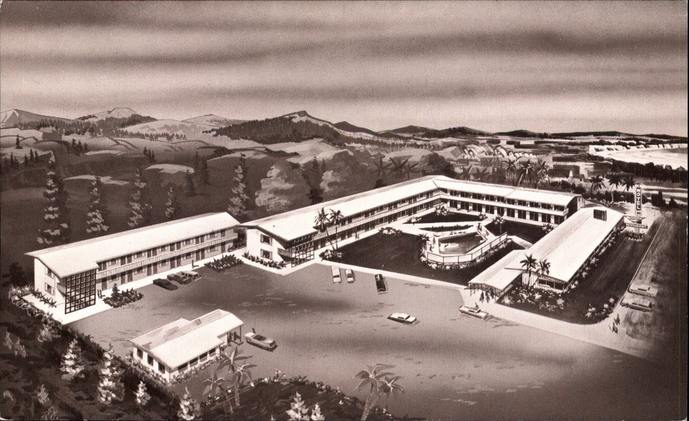San Simeon Lodge ~ San Simeon California ~ unused 1950s postcard