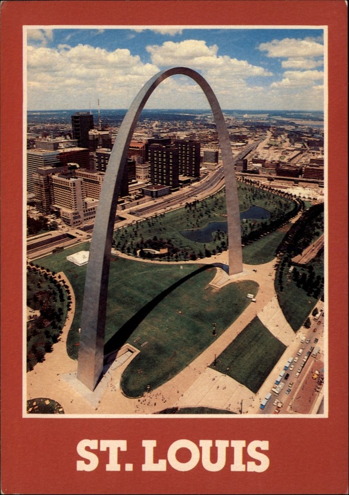 Gateway Arch St Louis Missouri Aerial view vintage postcard x926