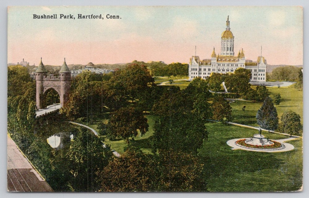 Bushnell Park Hartford CT Postcard - State Capitol & Memorial Arch Early 1900s