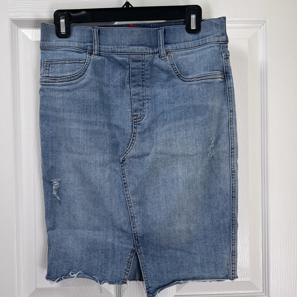 Spanx Denim Pencil Skirt With Asymmetrical Inseam And Raw Hem Size Medium