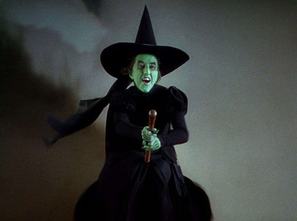 The Wicked Witch  Flying On Broom Wizard Of Oz 8x10 Picture Celebrity Print