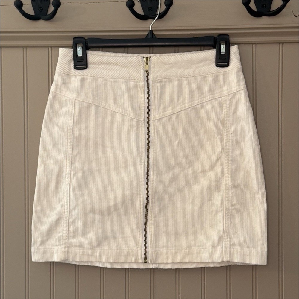 Wild Fable White Corduroy Mini Skirt Size 2 Regular Short Zip Zipper Pockets