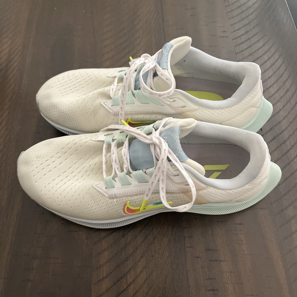 Size 8.5 - Nike Air Zoom Pegasus 38 Premium Summit White