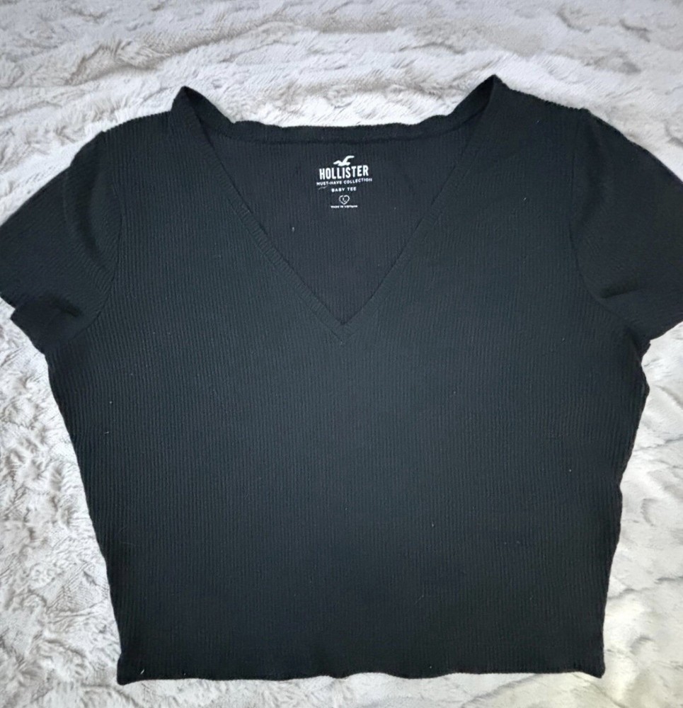 Hollister Black V- Neck Cropped Top