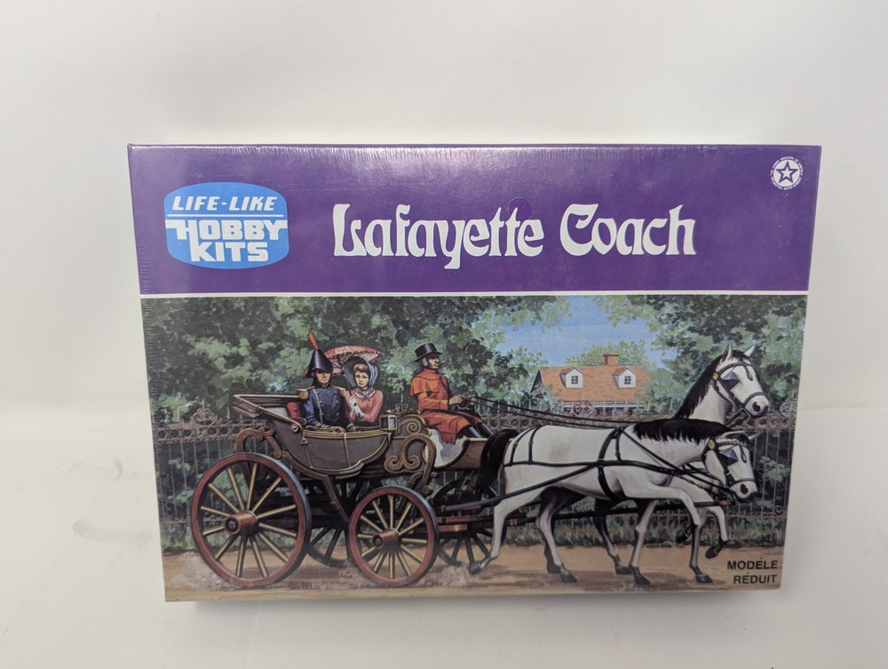 Life-Like Hobby Kits, Lafayette Coach #09671