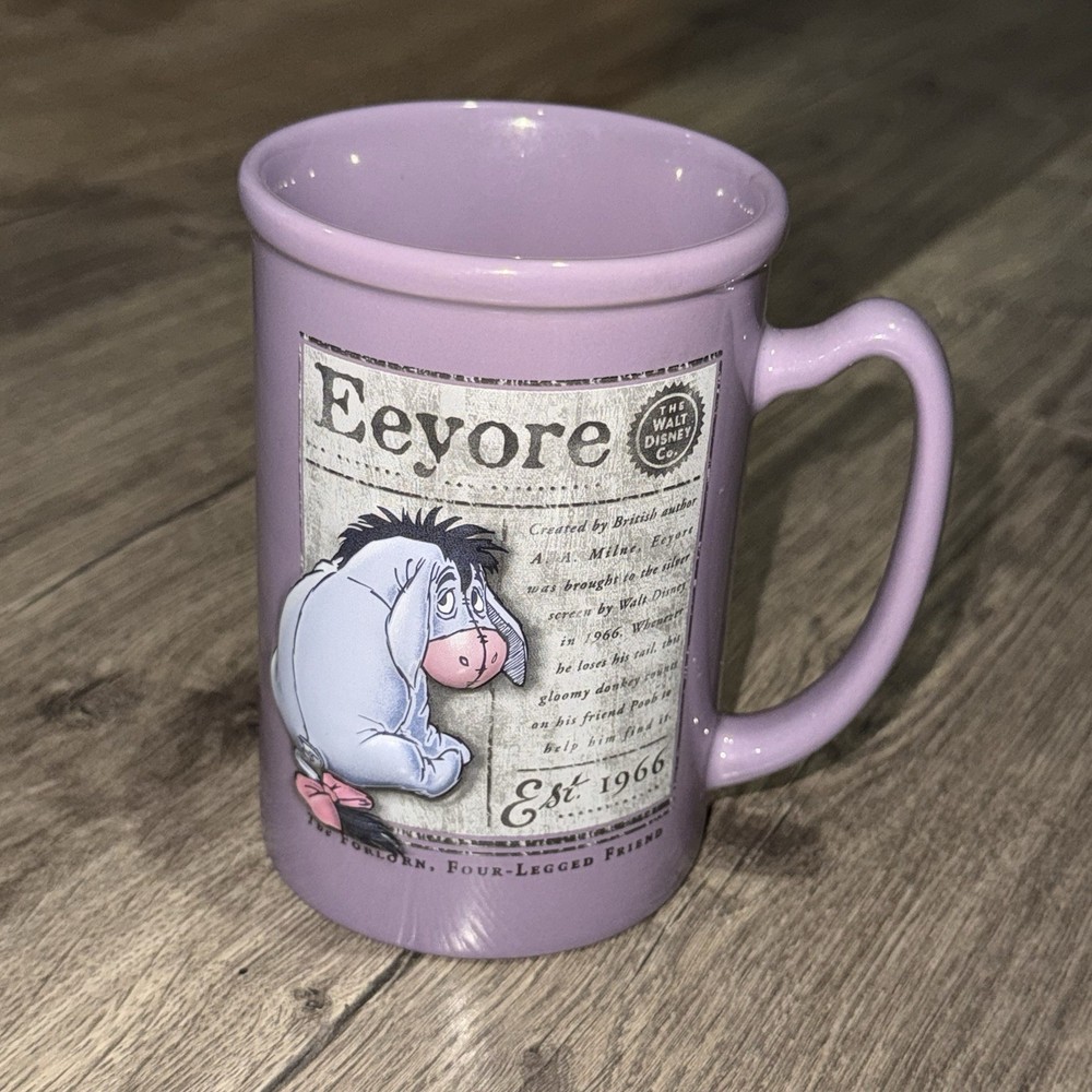 Disney Winnie the Pooh “Est” 1996 3D Mug
