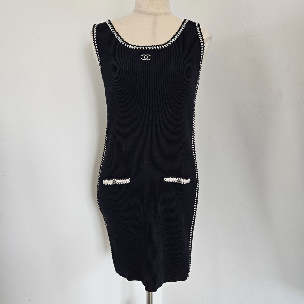 Chanel 2022 black knit tank mini dress