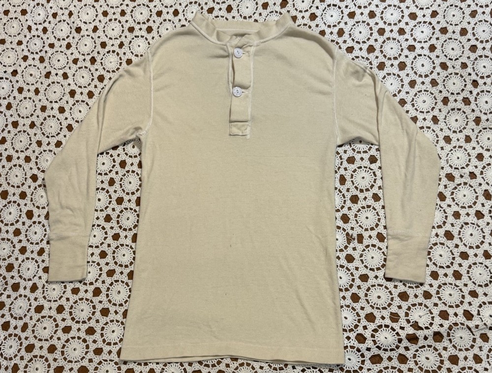 Vtg US Military Lightweight Undershirt Wool Blend Long Sleeve Thermal Small