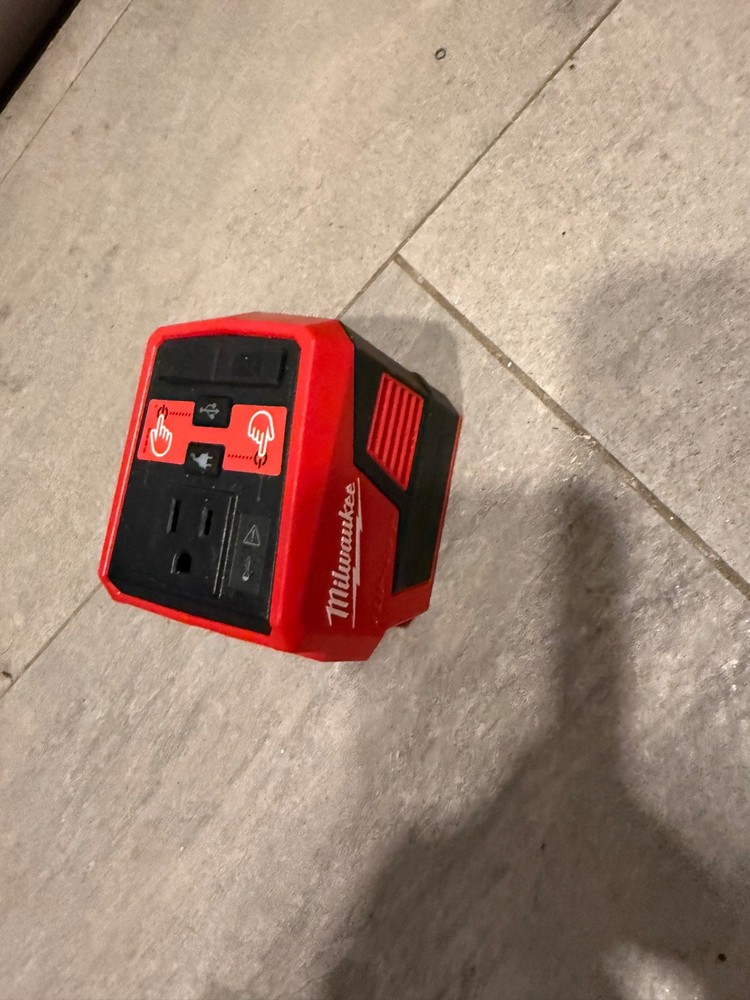 M18 18-Volt Lithium-Ion 175-Watt Powered Compact Inverter for M18 Batteries with