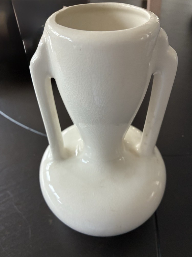 Art Deco 1930s “Indian”White Pottery Vase Double Handled 202 Vintage Made In USA