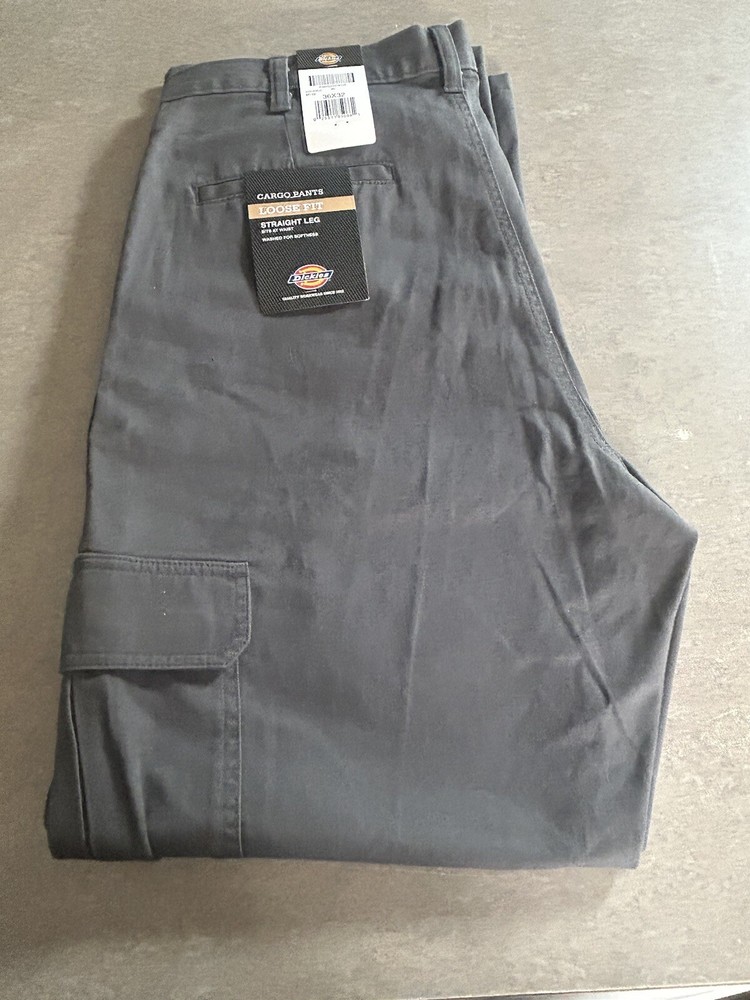 Dickies Mens Gray Loose Fit Cargo Pants 36x32 Straight Leg NWT