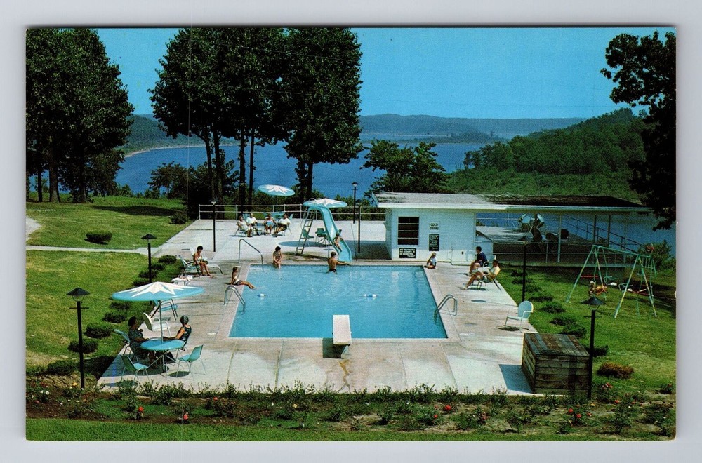 Bull Shoals AR-Arkansas, Crow Barnes' Resort, Advertising, Vintage Postcard