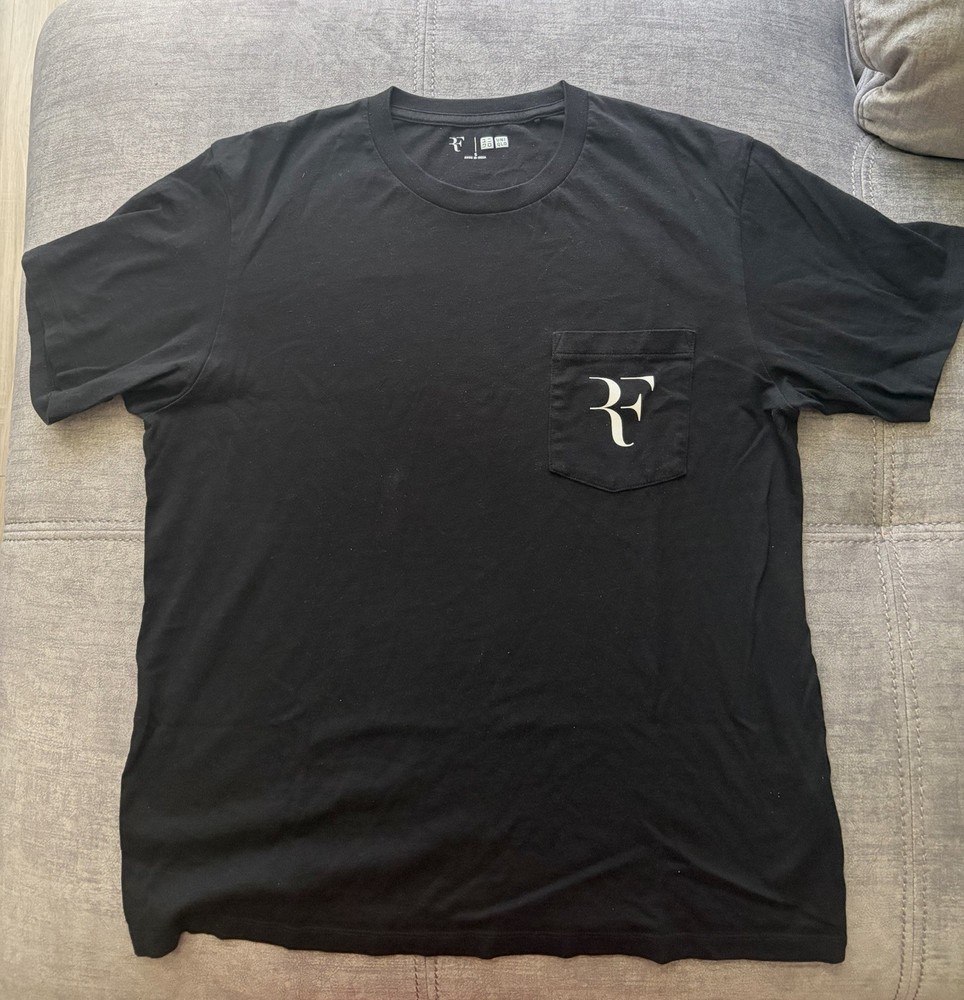 Uniqlo Men's Roger Federer RF Tshirt - Size S, Black