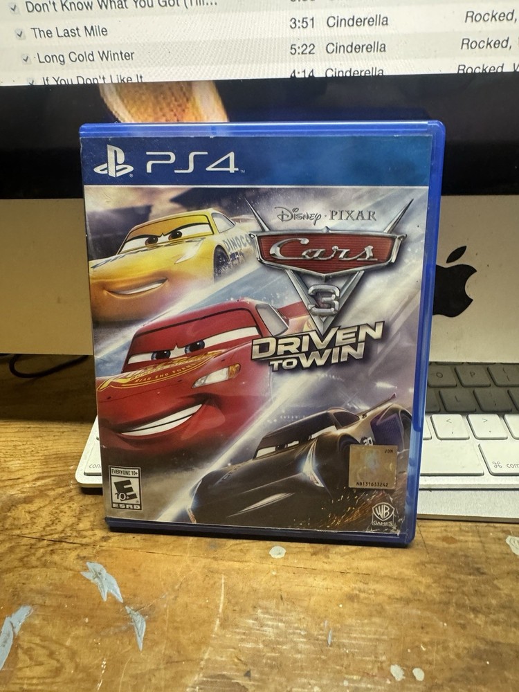 Cars 3: Driven to Win - Sony PlayStation 4