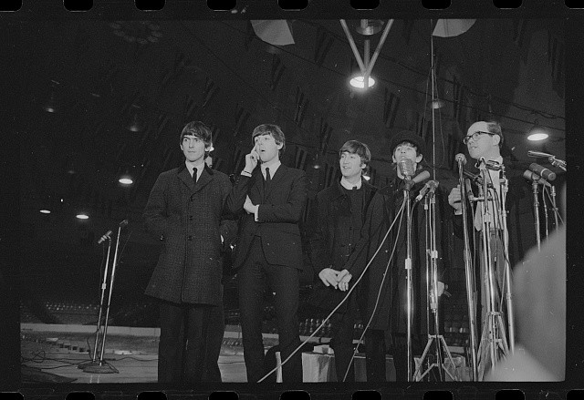 Photo:The Beatles 1964 Press Conference Arriving London England Rock Band