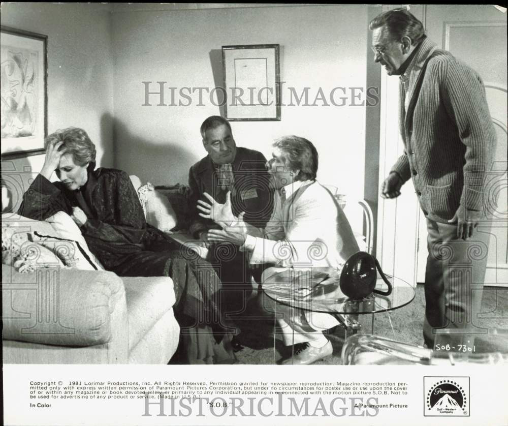 1981 Press Photo Richard Mulligan, Julie Andrews & Co-Stars in 