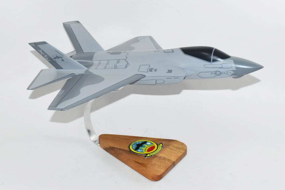 Lockheed Martin F-35C Lightning II VX-9 Vampires 2022 Camo 18 Inch Mahogany Model