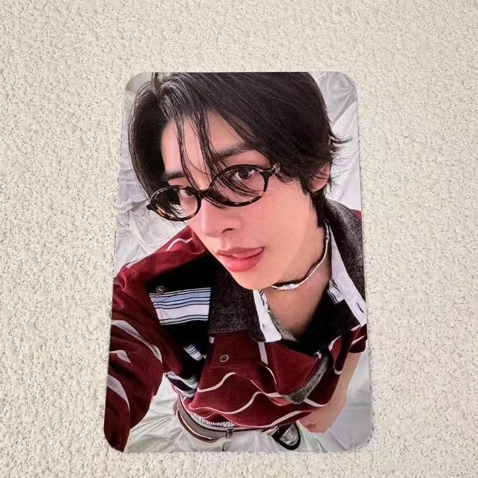 ENHYPEN jake Yeti 1.0 Special Photocard Lucky Tongue Dog Collecting cards