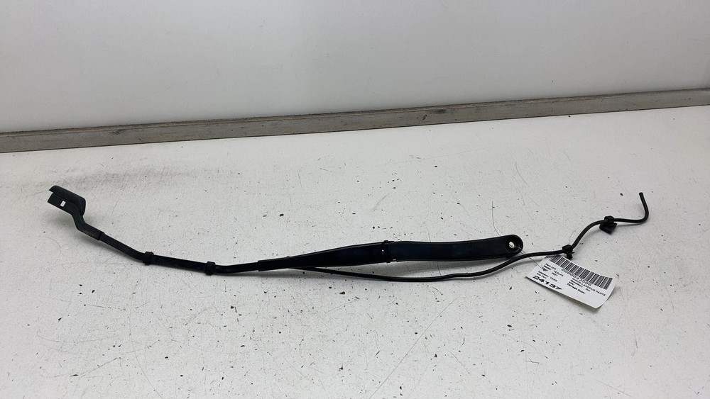 Tesla Model 3 2017-2023 Right Front Wiper Arm Assembly RH