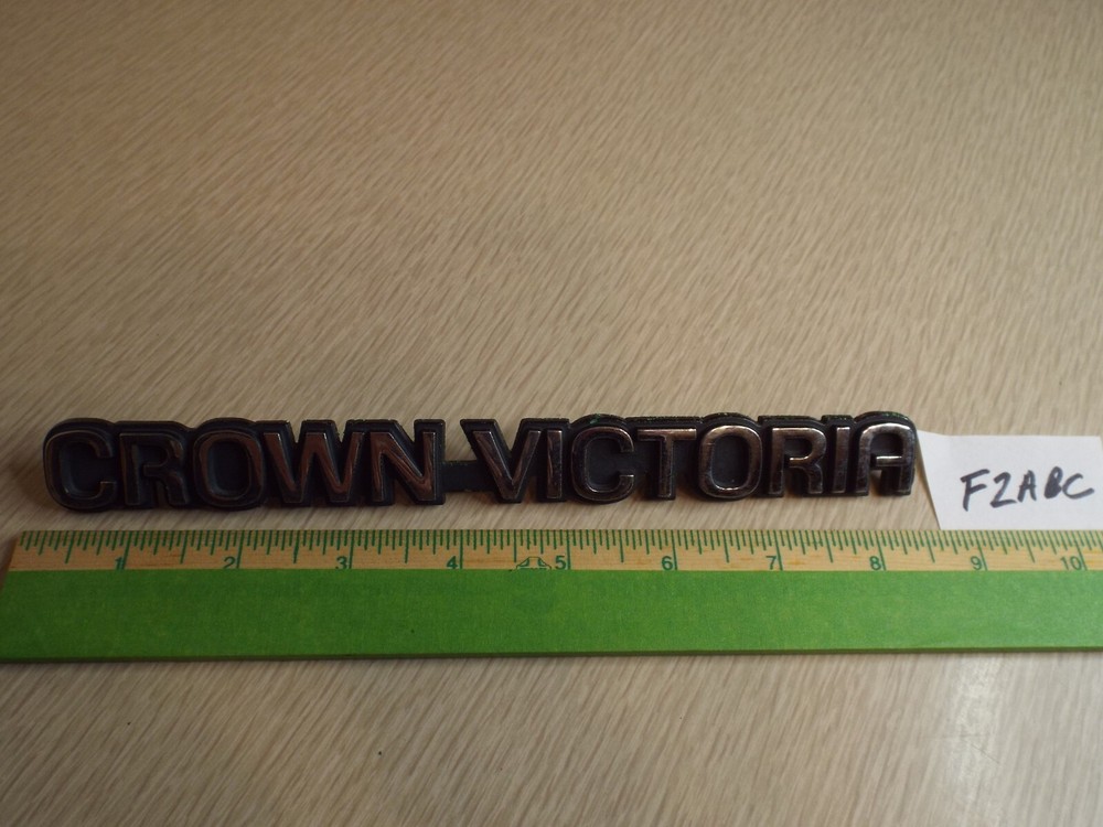 Emblem Crown Victoria Trunk Lid Deck 97 Ford Badge Ornament Trim 1997 LX Police