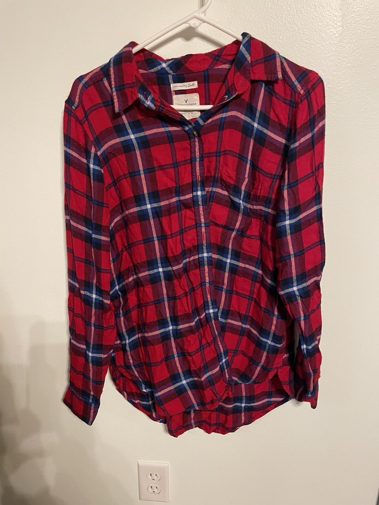 American Eagle Boyfriend Fit Women's Size M Red/Blue Button Up Flannel Shirt